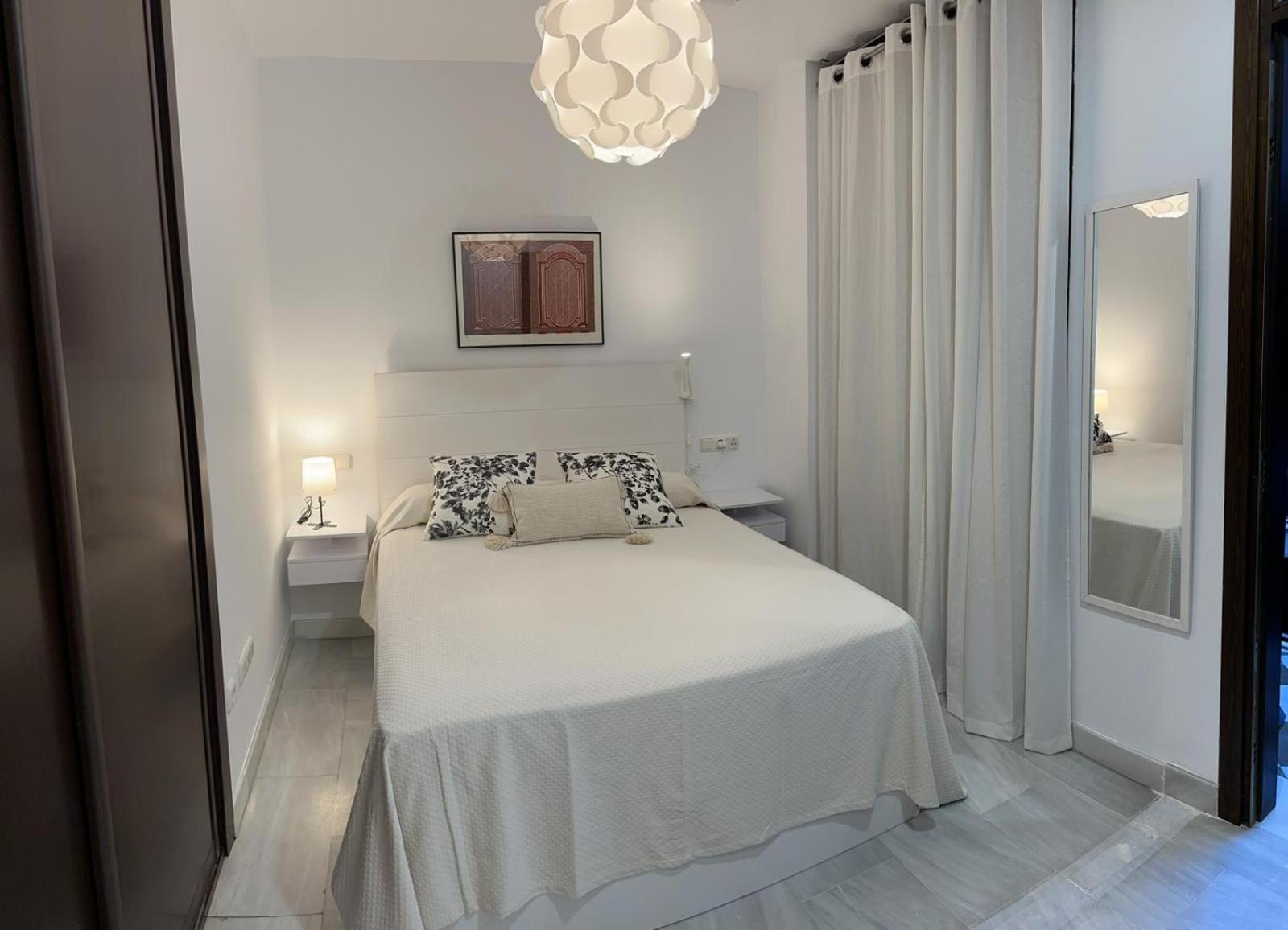 Casa De Eugenia Lägenhet Málaga Exteriör bild