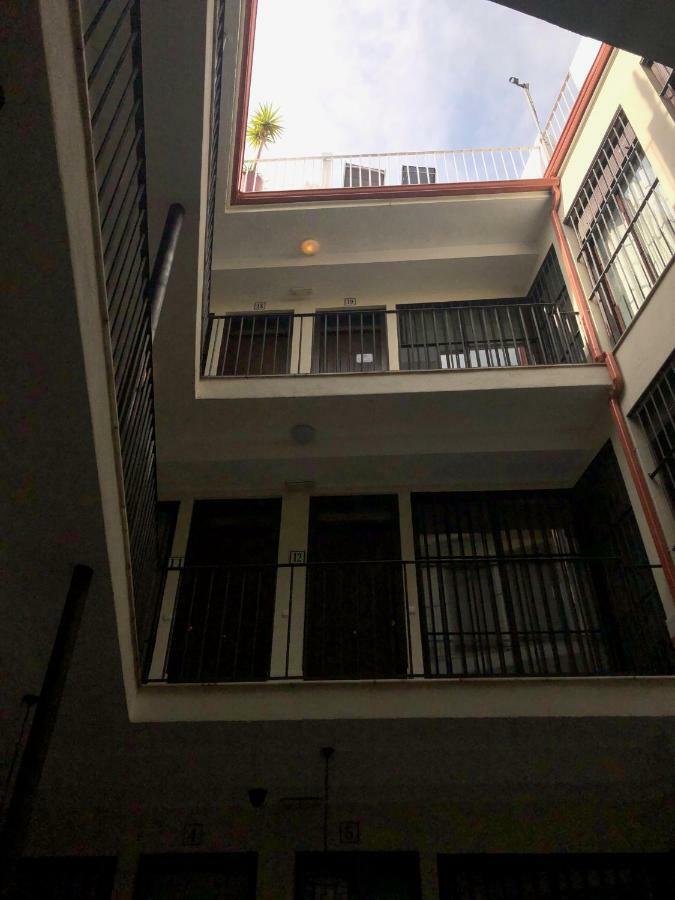 Casa De Eugenia Lägenhet Málaga Exteriör bild